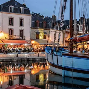 Apartment Exceptionnel Tres Beau T2 Sur Le Port De St Goustan- Vue Sur Le Port! Auray