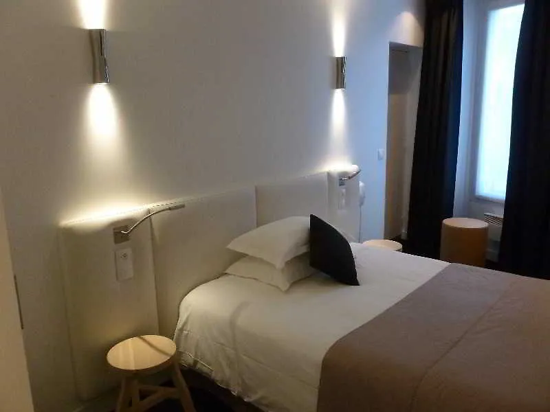 Hotel Montparnasse Saint Germain Paris 3*,