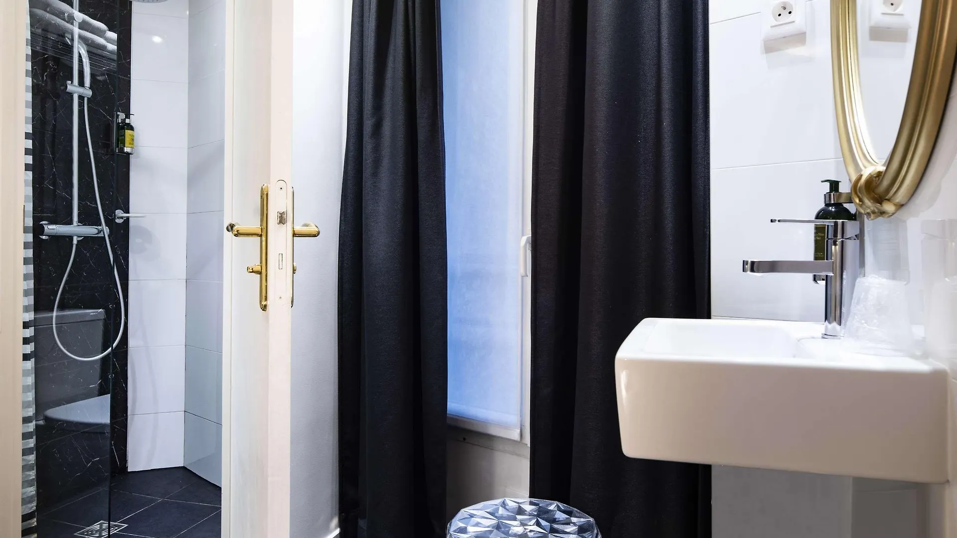 Hotel Montparnasse Saint Germain Paris 3*,  France