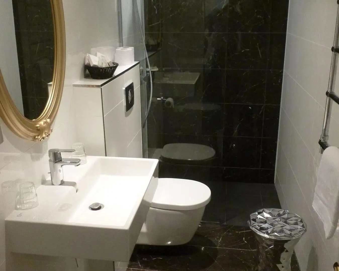 Hotel Montparnasse Saint Germain Paris